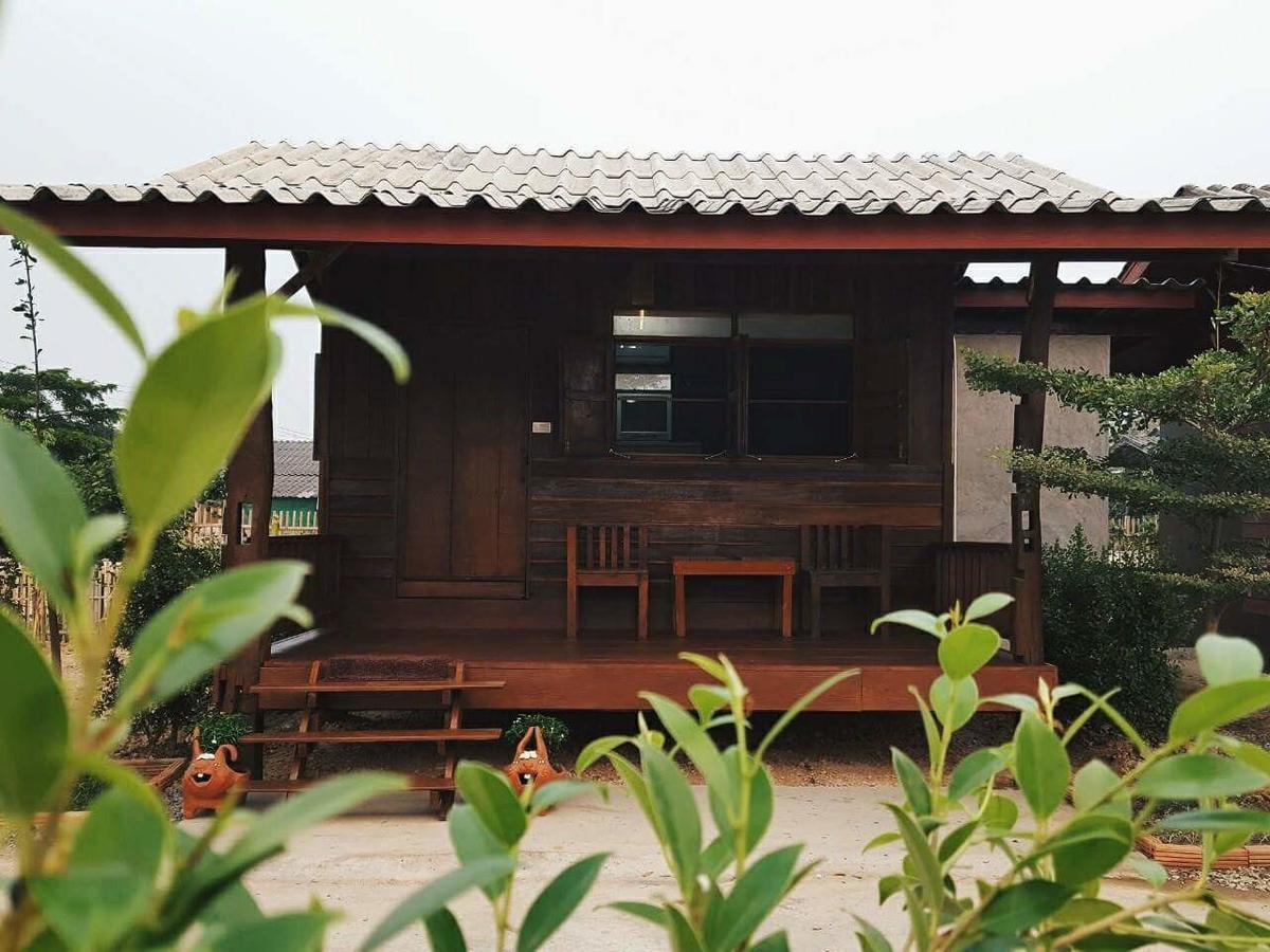 บ้านสวนมีดี ลำพูน Meedee Homestay Lamphun Ban Nong Pla Kho Exteriör bild