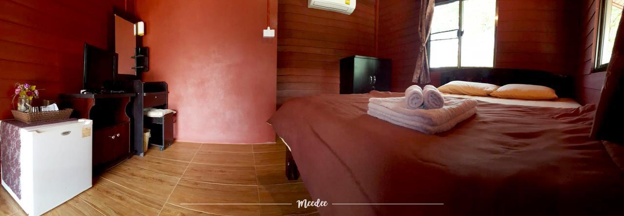 บ้านสวนมีดี ลำพูน Meedee Homestay Lamphun Ban Nong Pla Kho Exteriör bild