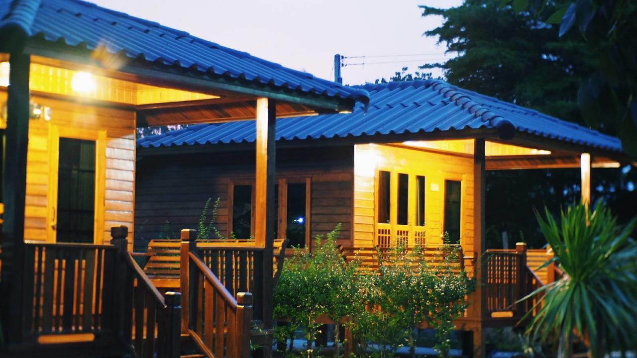 บ้านสวนมีดี ลำพูน Meedee Homestay Lamphun Ban Nong Pla Kho Exteriör bild